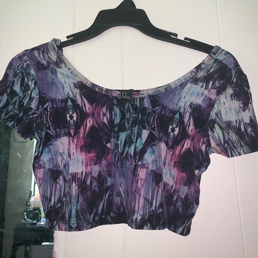 Crop top